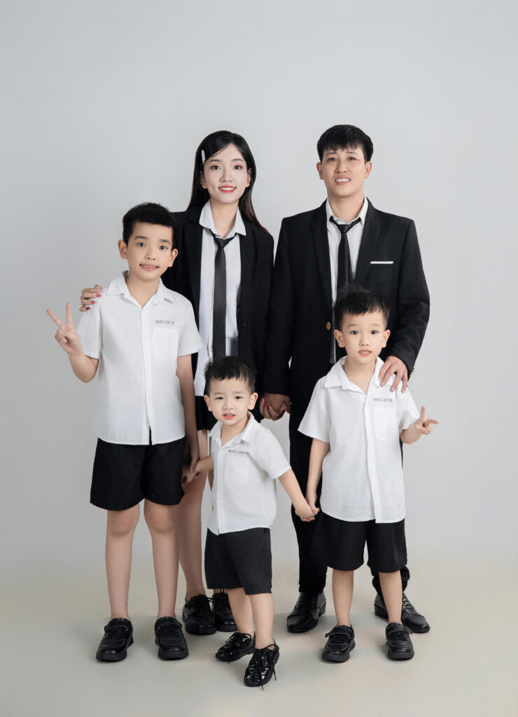 Chụp ảnh gia đình - Nari Studio
