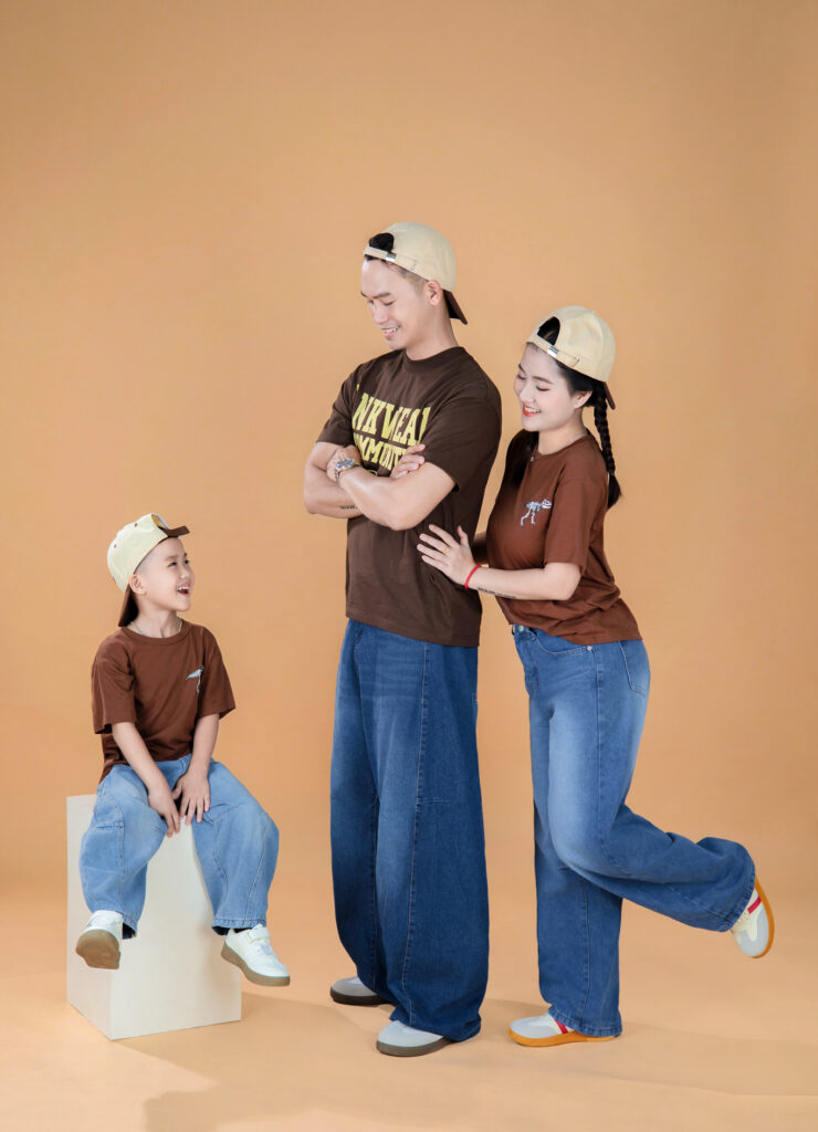 Chụp hình gia đình